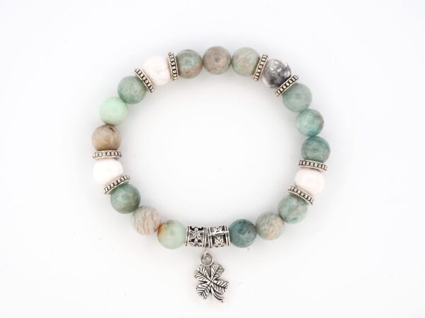 Bracelet en Amazonite et Howlite – Apaisement et Harmonie