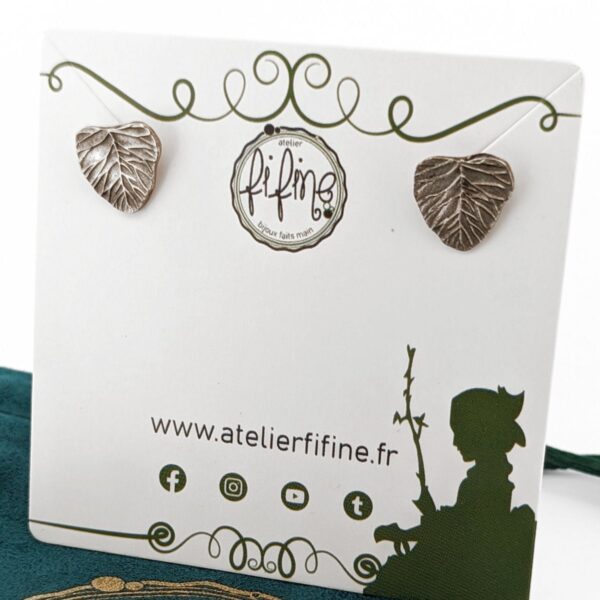 boucles d’oreilles feuilles enchantées presentation