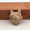 Pendentif chat artisanal en bronze – Bijou félin fait main